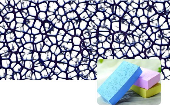 L'unité centrale écument faisant des produits chimiques écument doucement des catalyseurs fabriquant l'agent de soufflage de polyuréthane